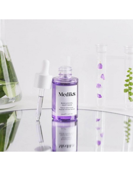 MEDIK8 SERUM BAKUCHIOL PEPTIDES 30ML